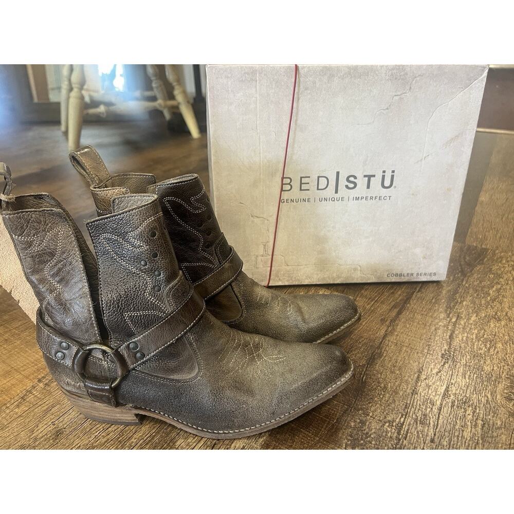 NEW Bed Stü Canada Women's Distressed Ankle Boots "Taupe" color-way Sz 9